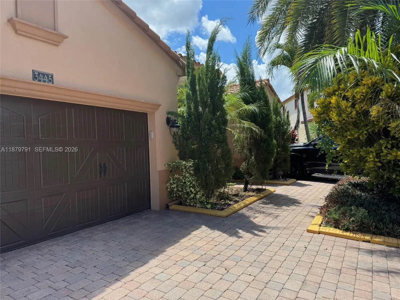3445 NW 87th Ave, Cooper City FL 33024