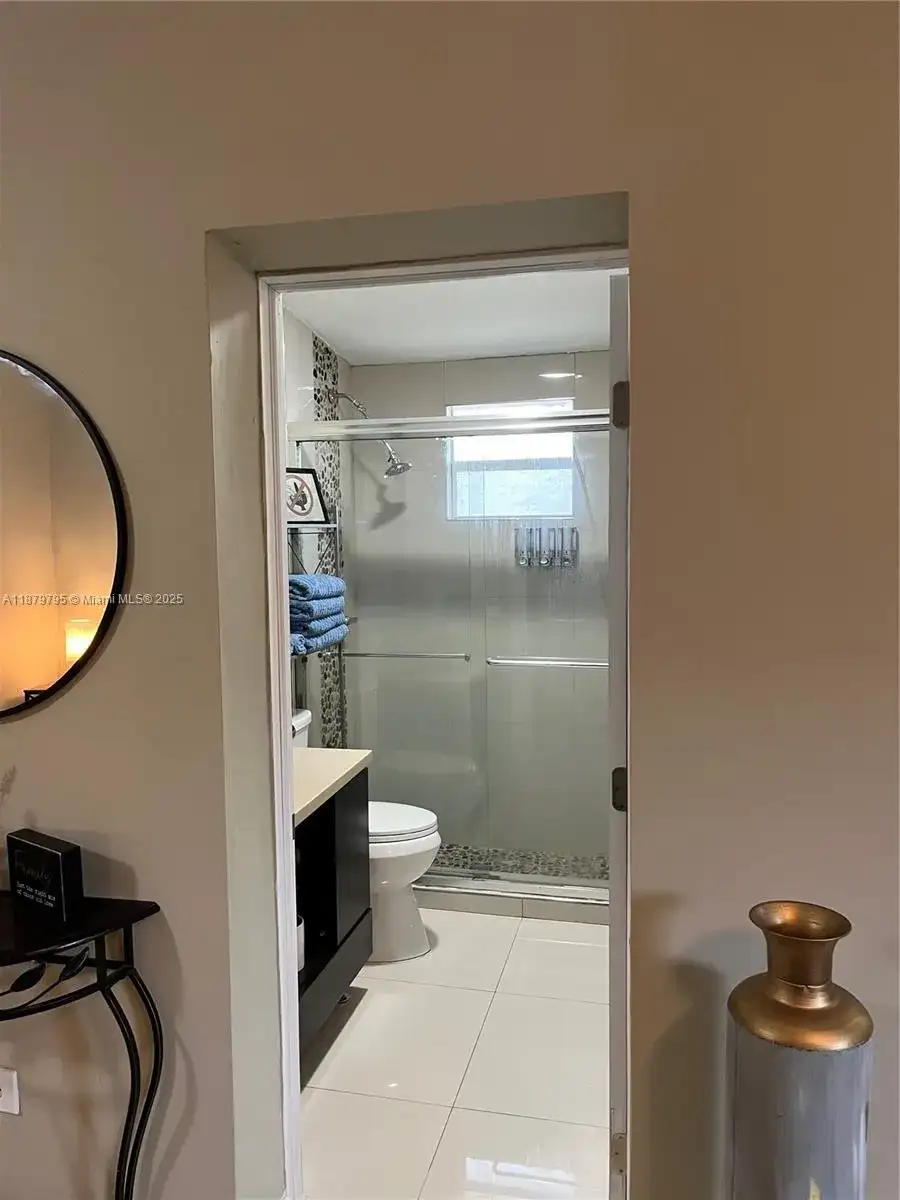 1949 NE 179th St # 0, North Miami Beach FL 33162 photo 3