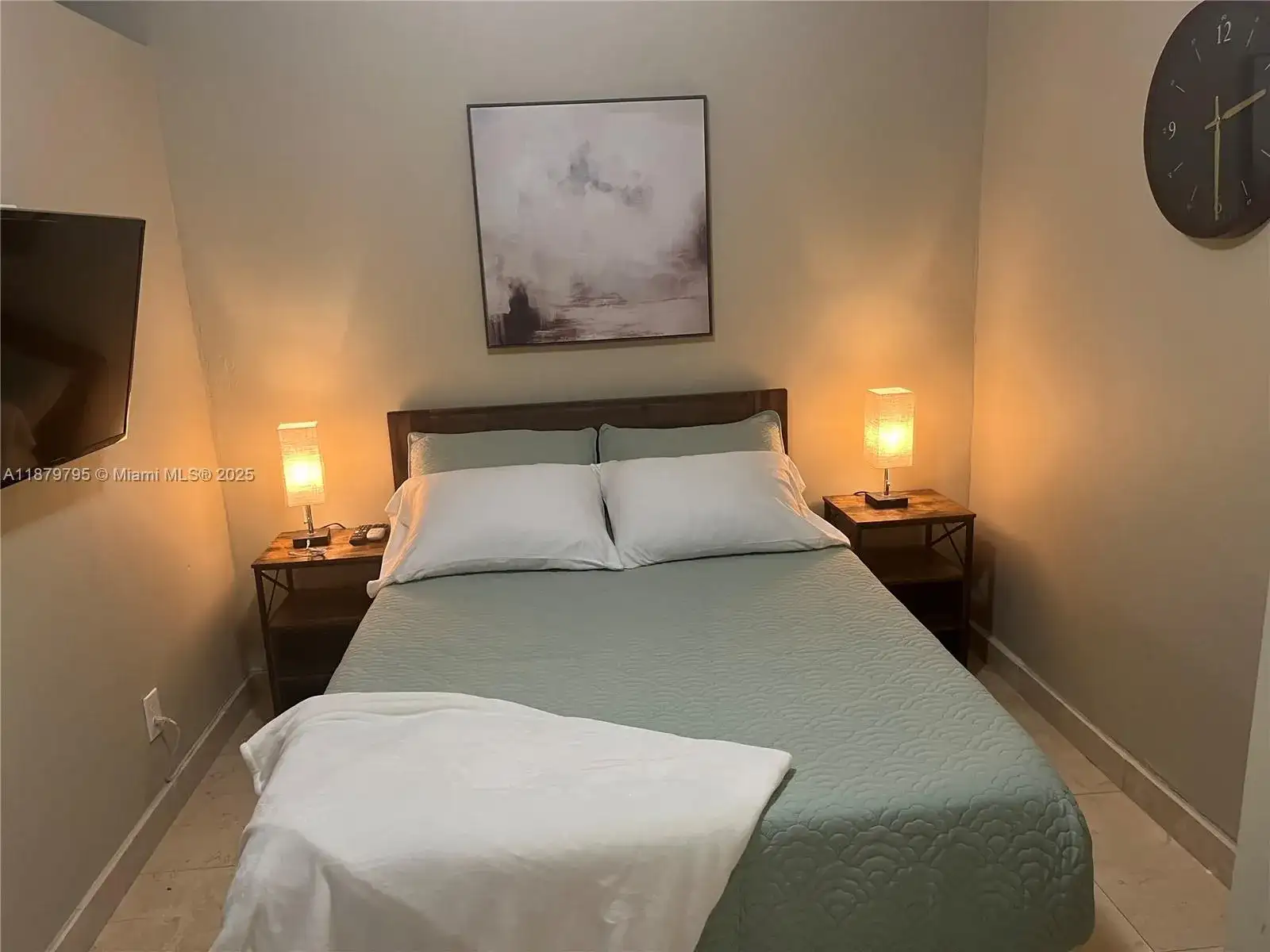 1949 NE 179th St # 0, North Miami Beach FL 33162 photo 5