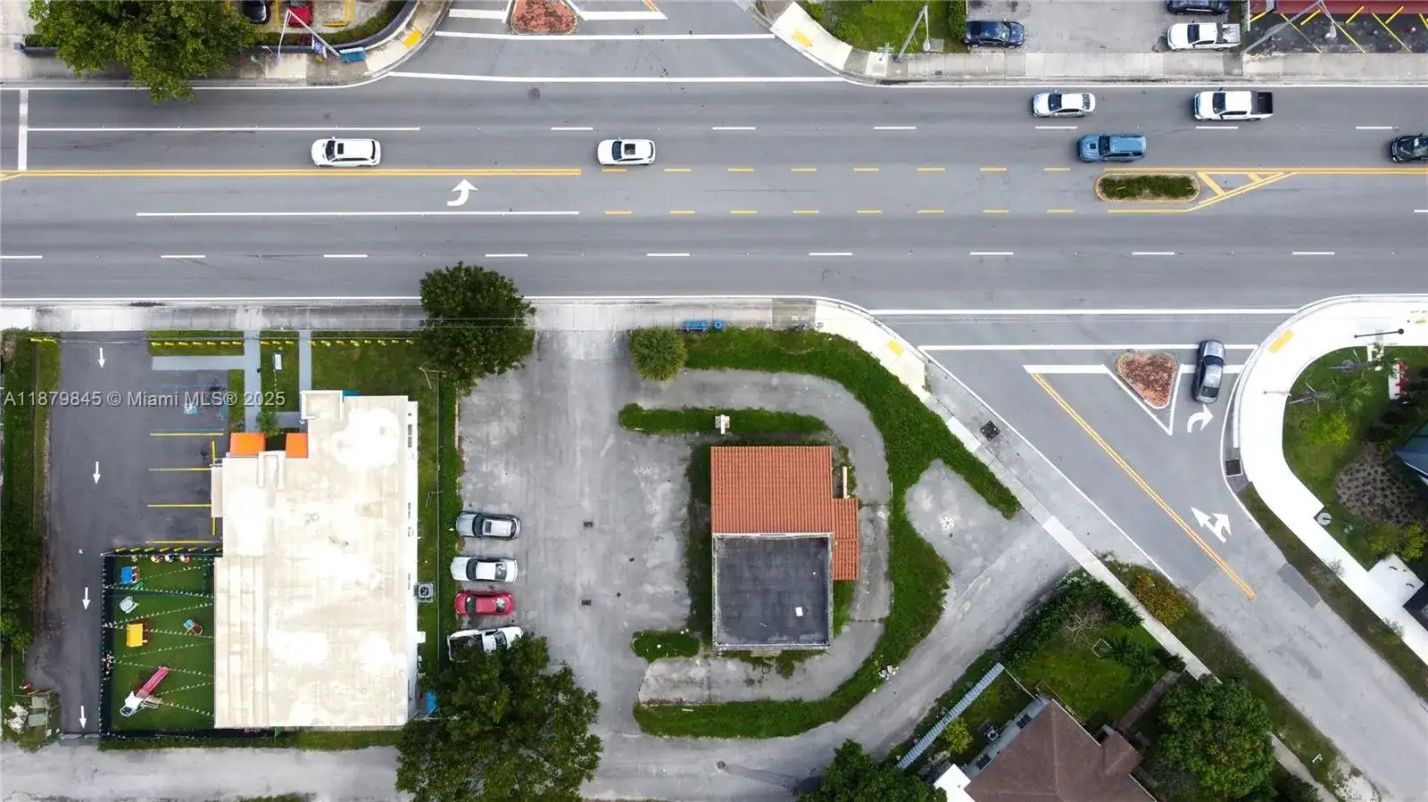 14100 W Dixie Hwy, North Miami FL 33161 photo 2