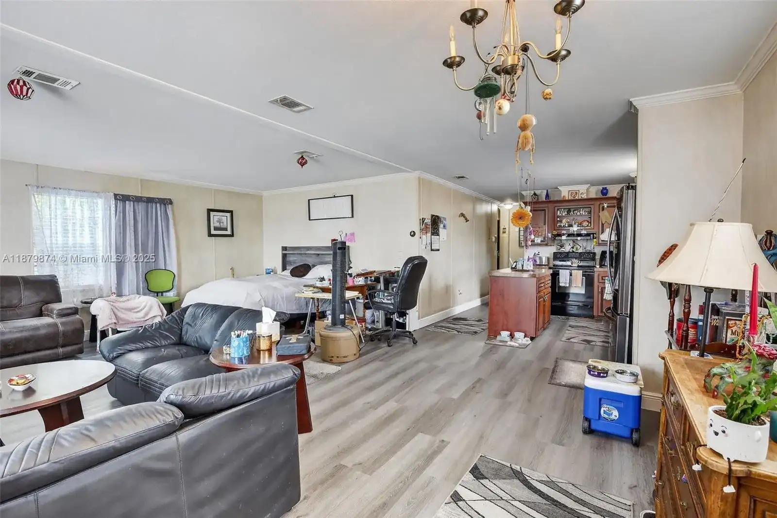 21651 NW 3rd St, Pembroke Pines FL 33029 photo 4