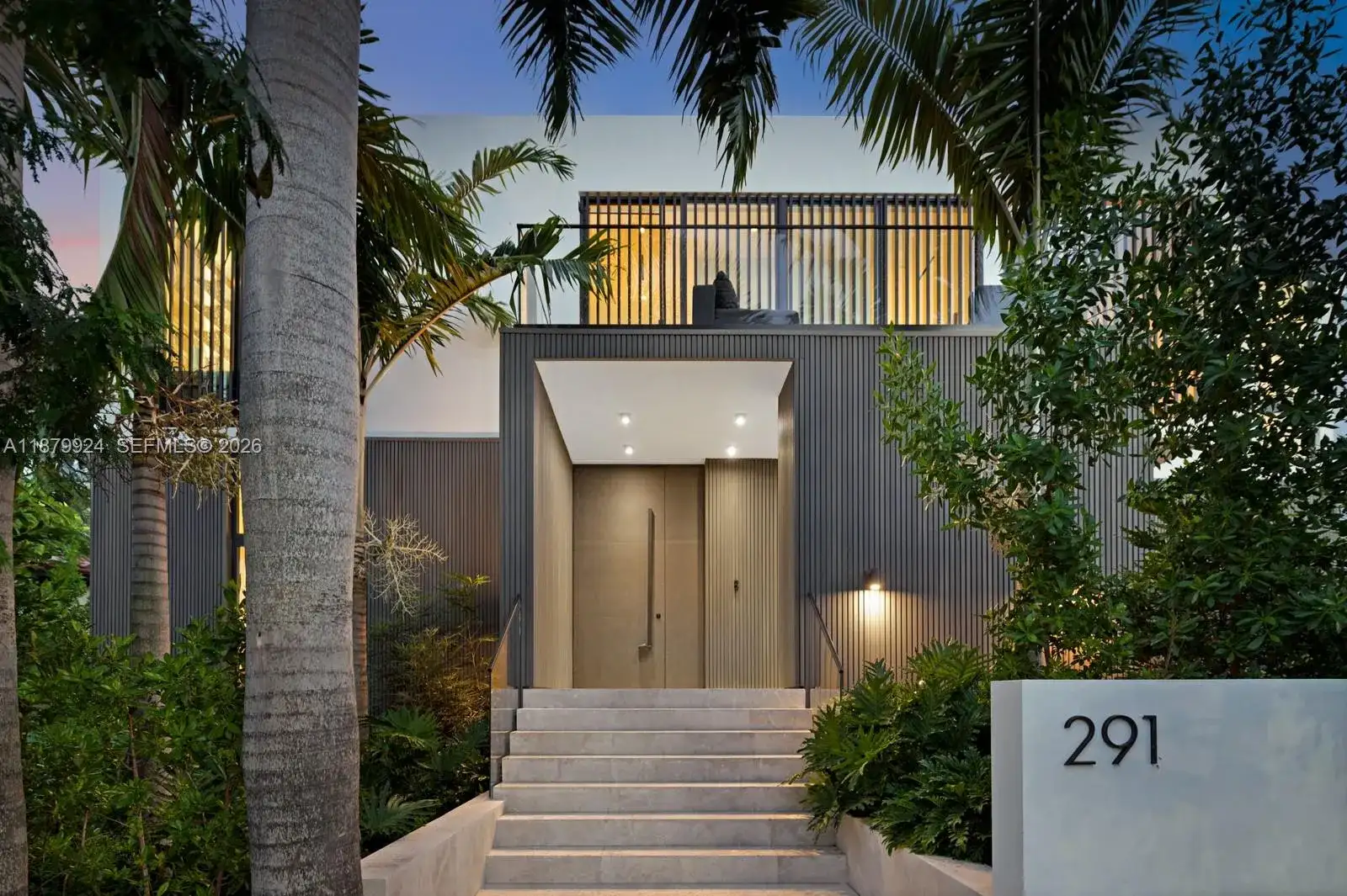 291 Palm Ave, Miami Beach FL 33139 photo 2