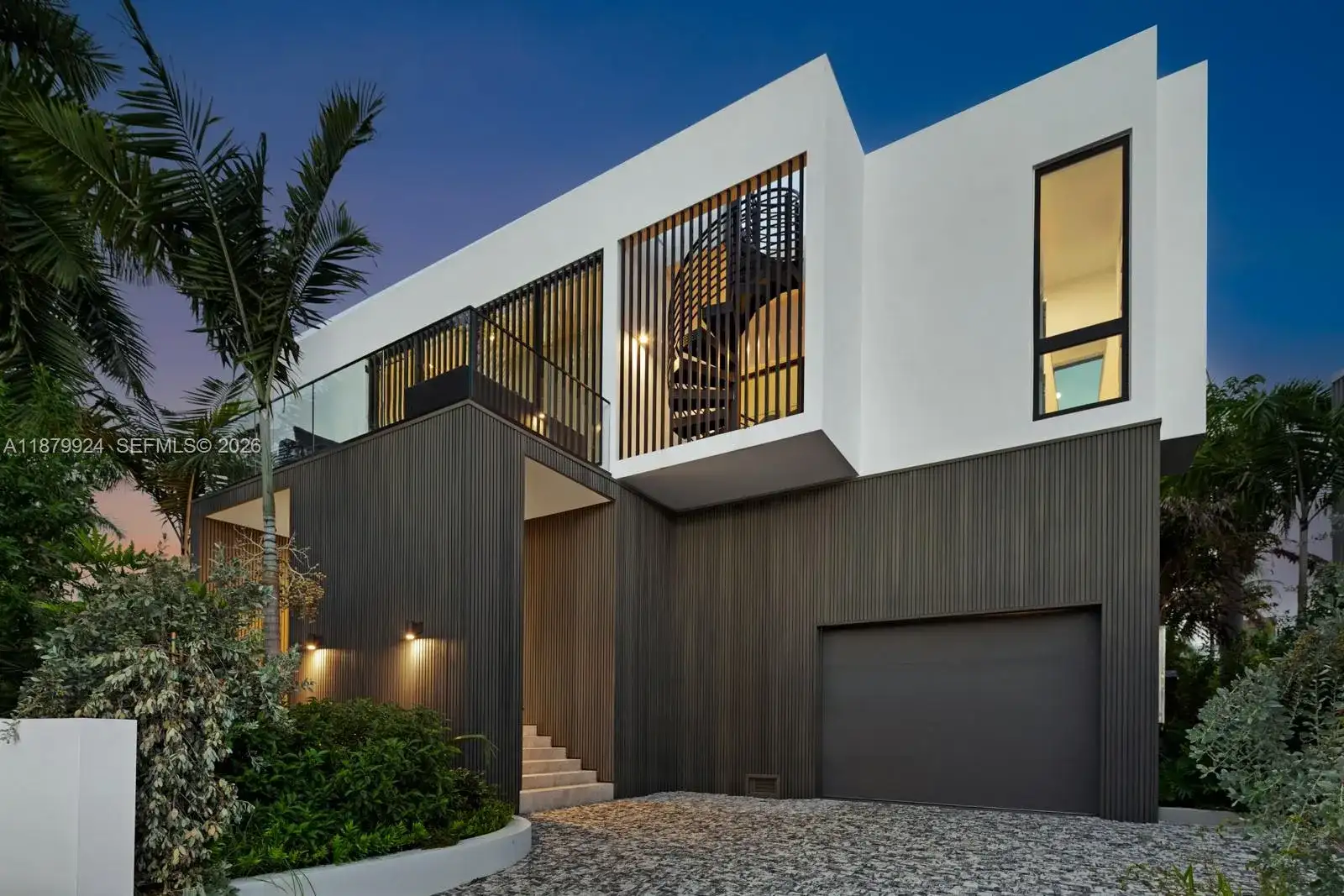 291 Palm Ave, Miami Beach FL 33139 photo 4