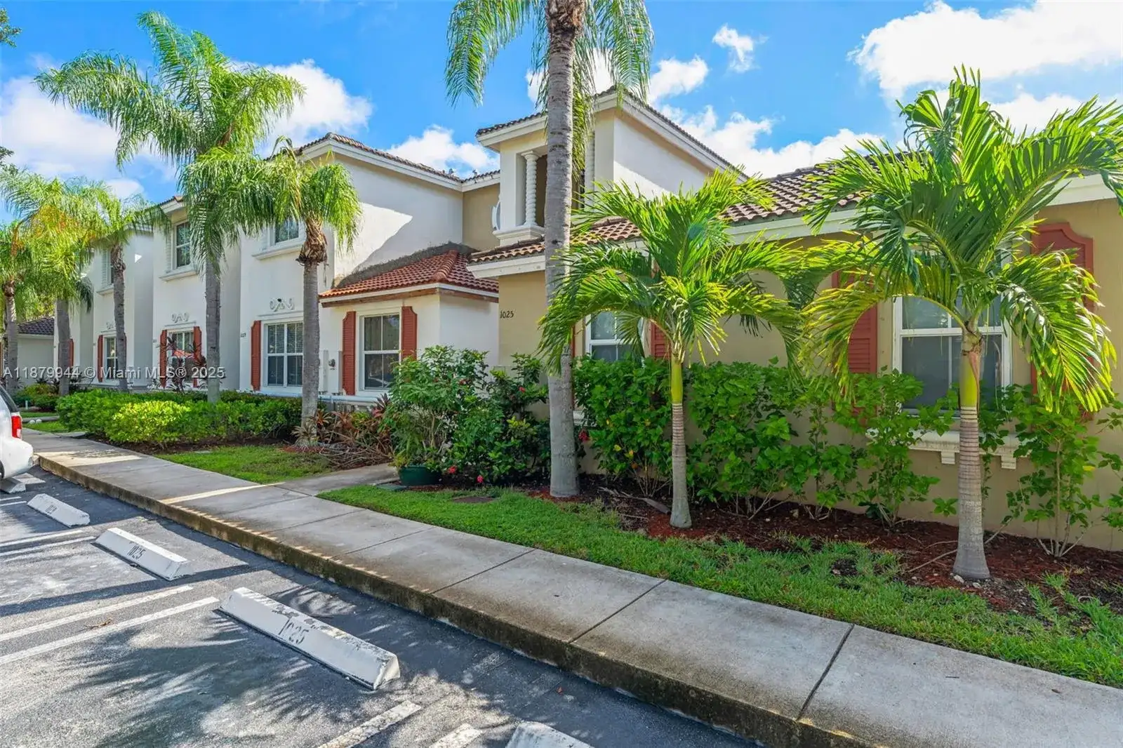 1025 NE 42nd Ter, Homestead FL 33033 photo 5