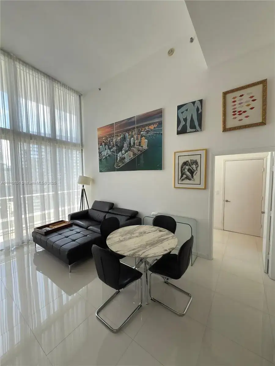 475 Brickell Ave # 2813, Miami FL 33131 photo 2