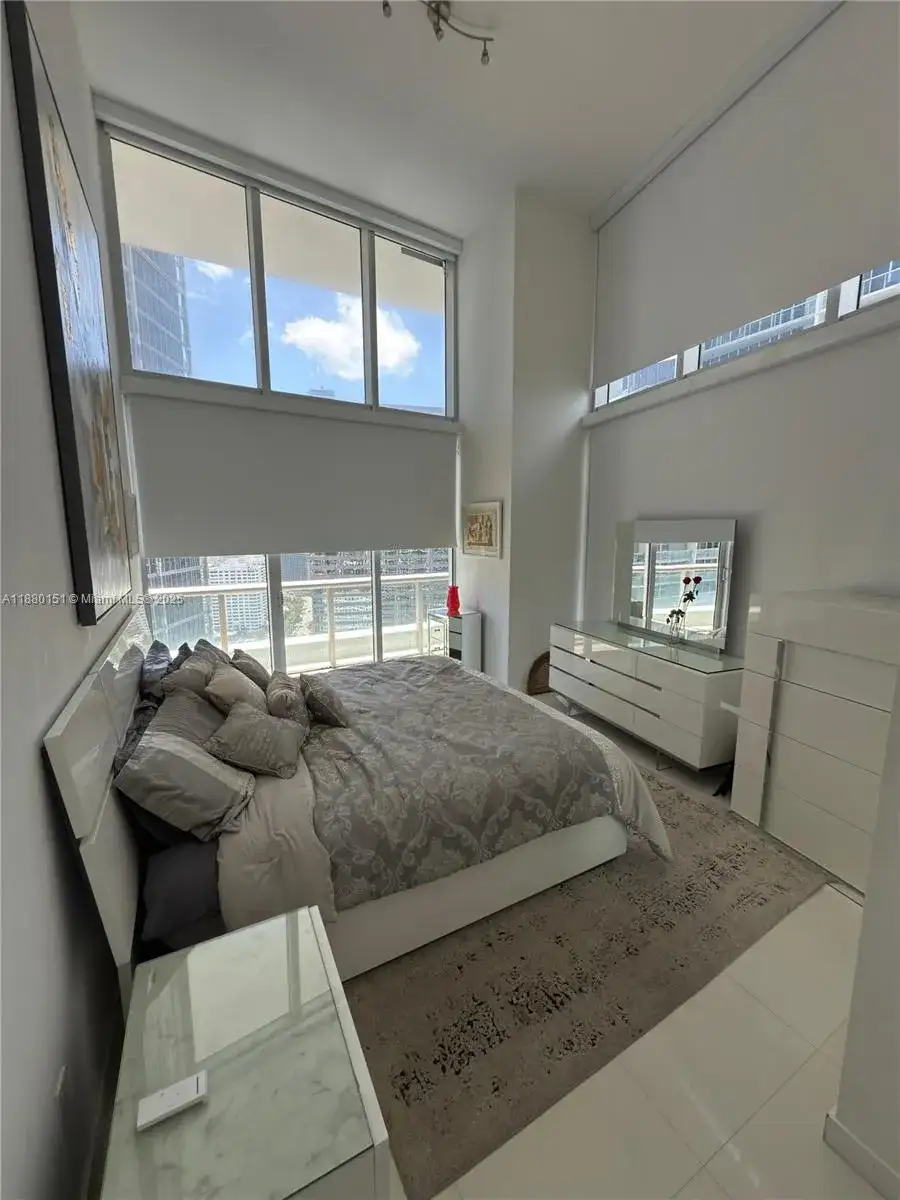 475 Brickell Ave # 2813, Miami FL 33131 photo 5
