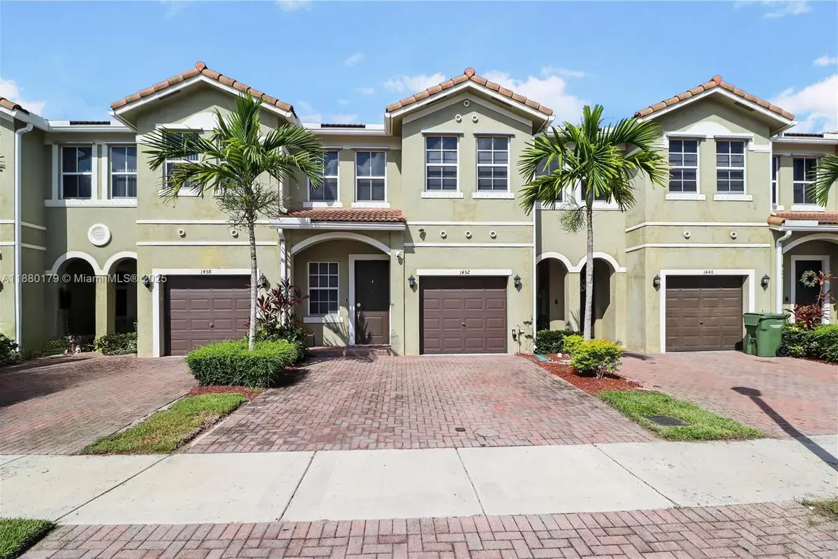 1452 SE 24th Ave, Homestead FL 33035