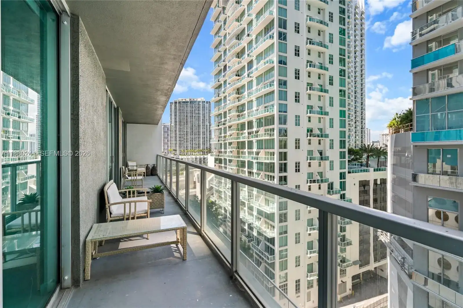 55 SE 6th St # 1203, Miami FL 33131 photo 4