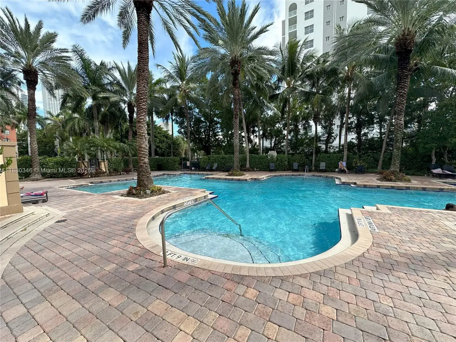 17150 N Bay Rd # 2319, Sunny Isles Beach FL 33160 photo 4
