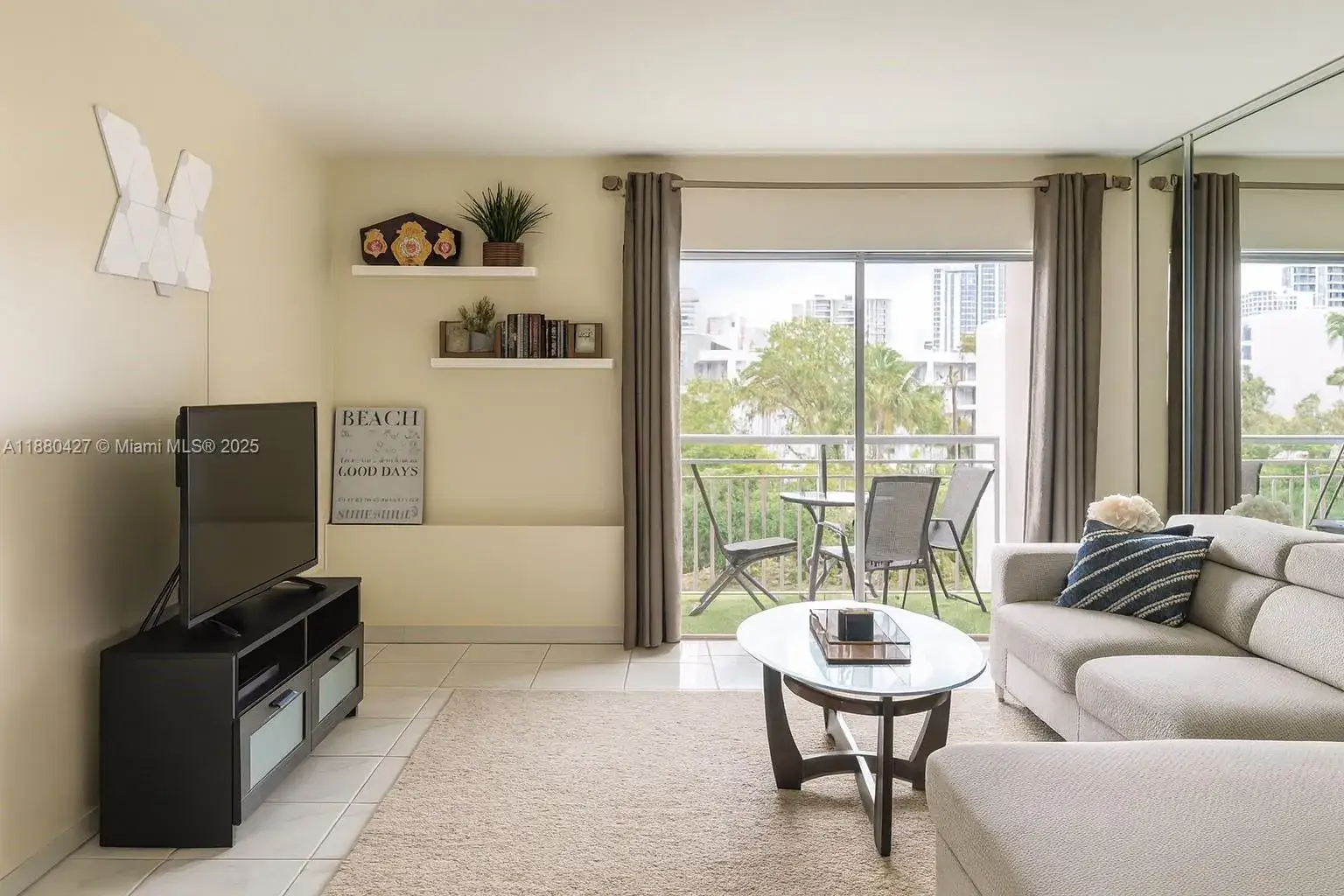 400 Kings Point Dr # 327, Sunny Isles Beach FL 33160