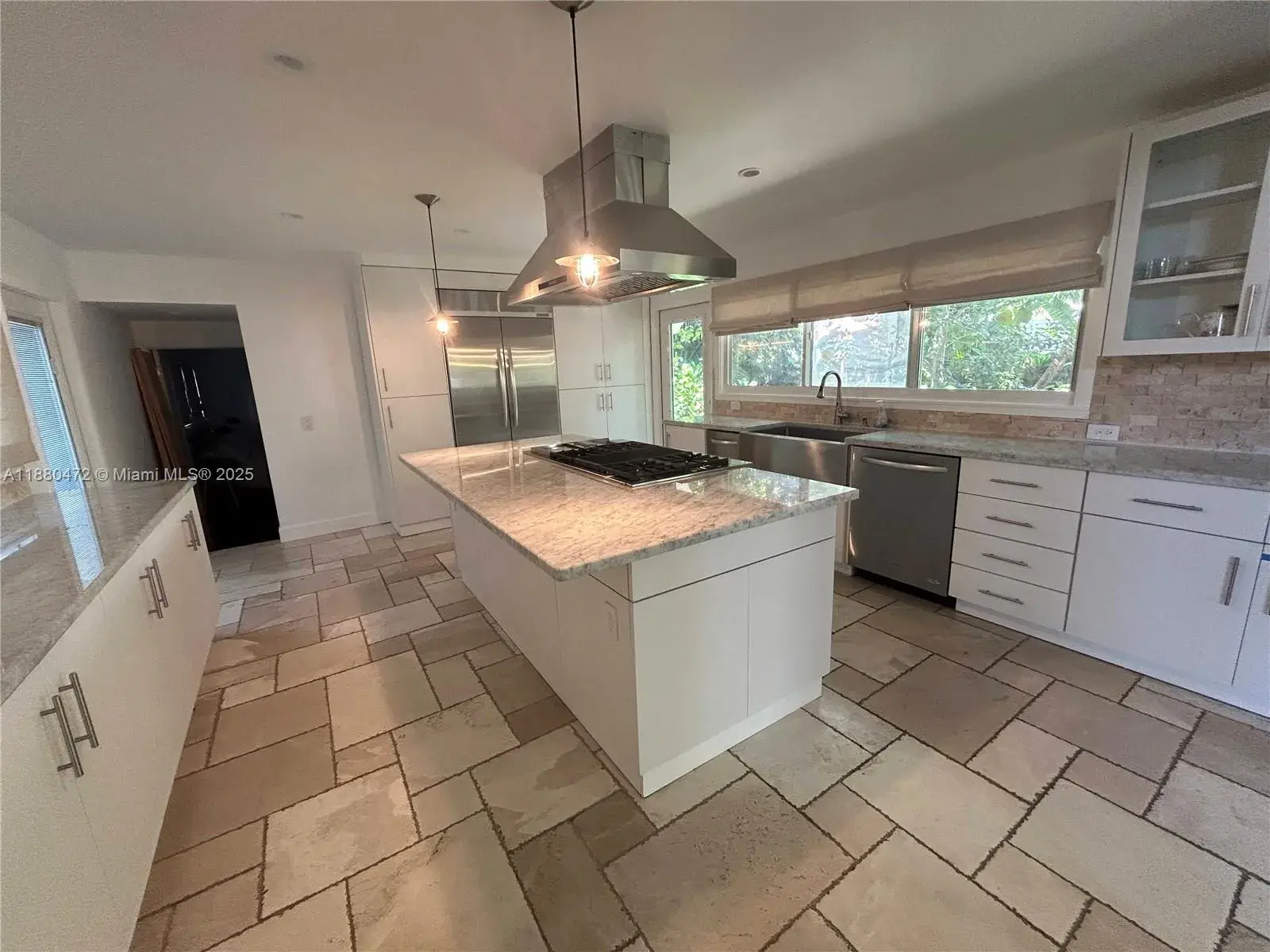 6395 SW 42nd Ter, South Miami FL 33155