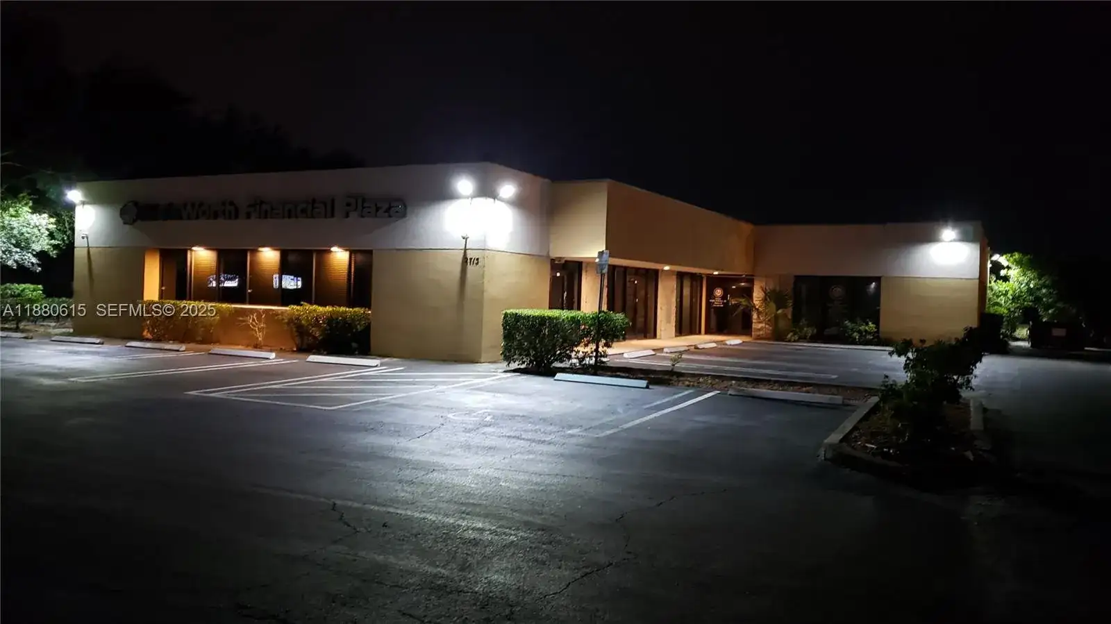 2715 N Australian Ave # 104, West Palm Beach FL 33407 photo 2