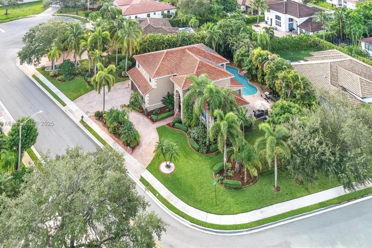 15998 SW 3rd St, Pembroke Pines FL 33027