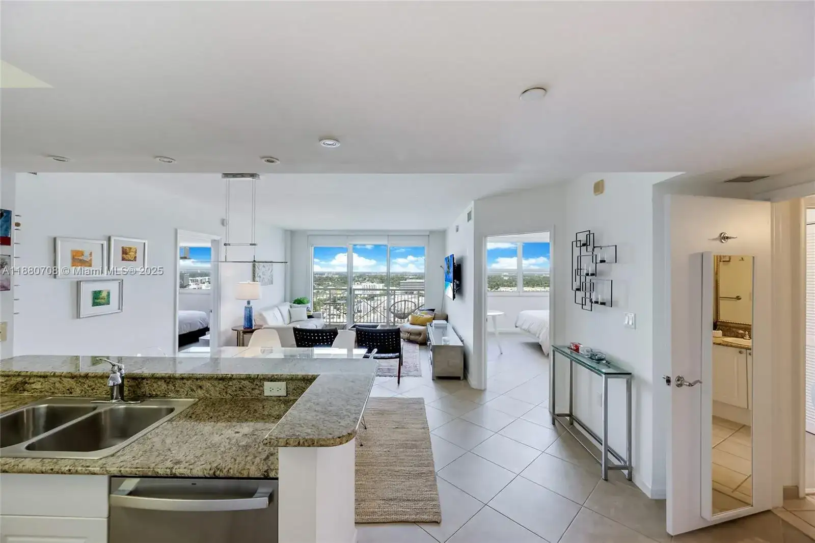 19501 W Country Club Dr # 2412, Aventura FL 33180 photo 4