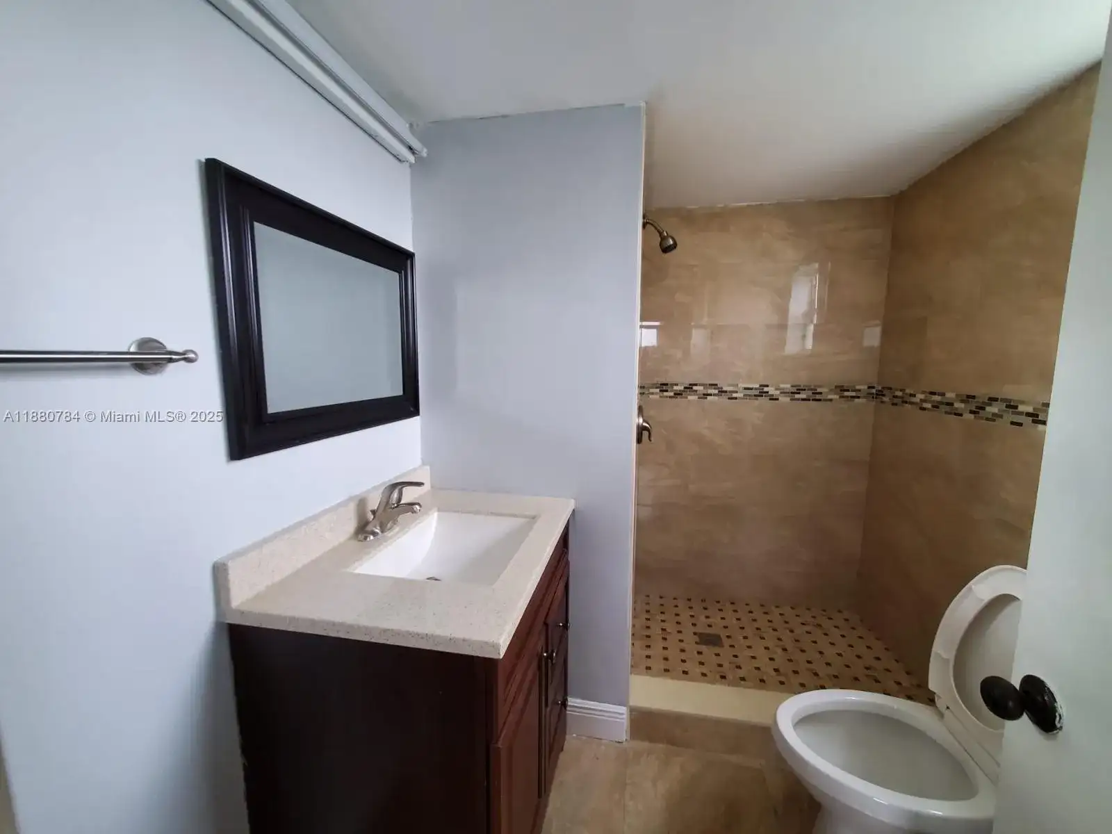 8280 Sunrise Lakes Blvd # 301, Sunrise FL 33322 photo 3