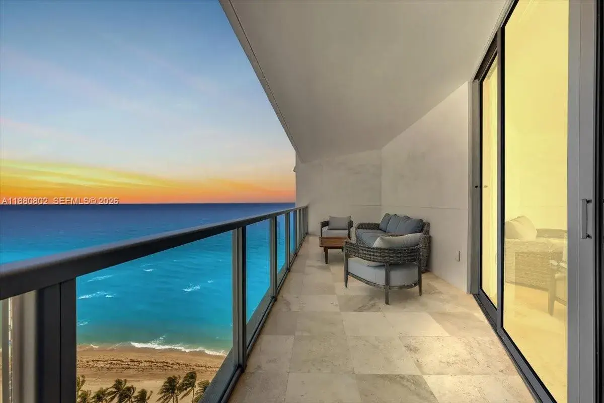 3101 S Ocean Dr # 2307, Hollywood FL 33019