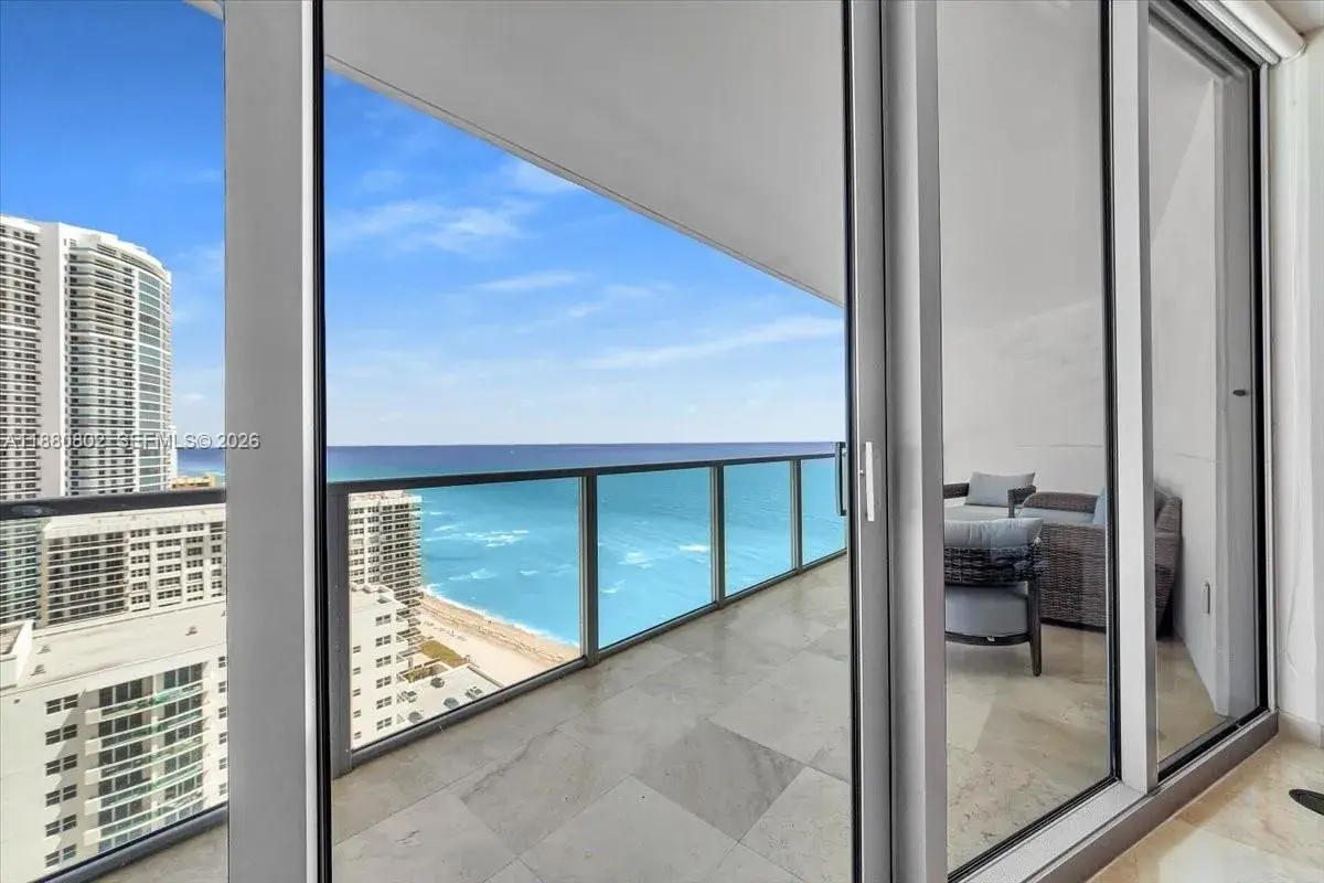 3101 S Ocean Dr # 2307, Hollywood FL 33019