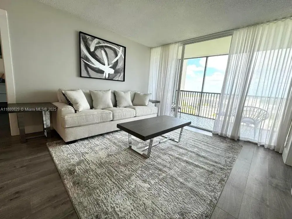 20301 W Country Club Dr # 2522, Aventura FL 33180