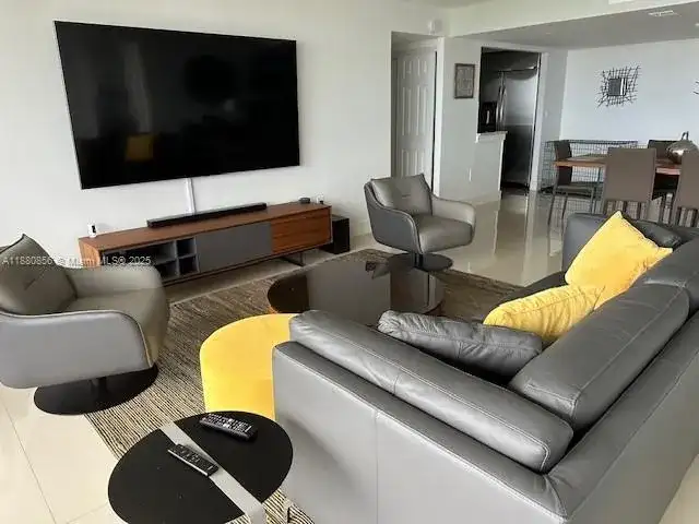 5600 N Flagler Dr # 1806, West Palm Beach FL 33407 photo 2