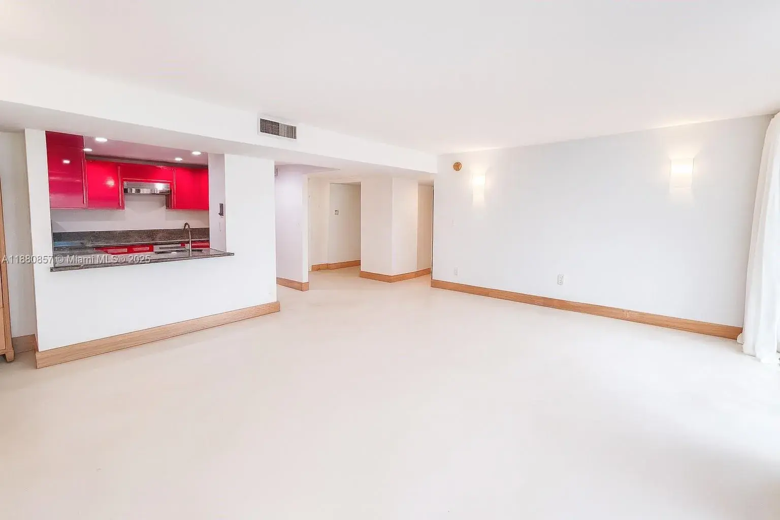 800 Collins Ave, Miami Beach FL 33139