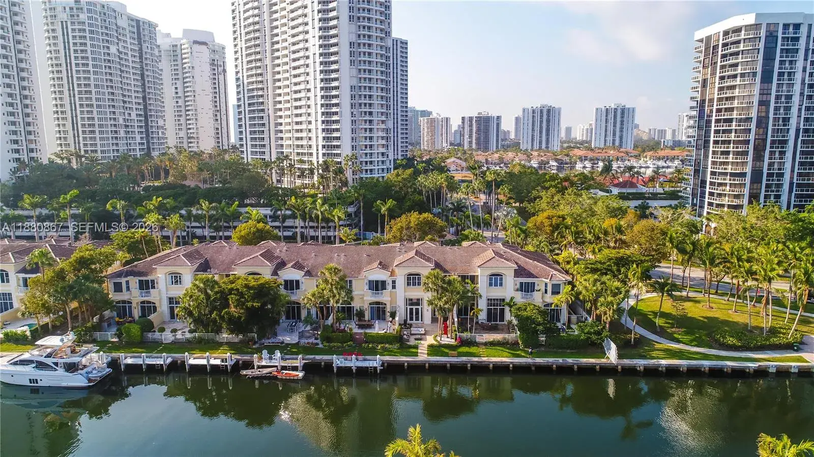 3705 NE 214 St # 13, Aventura FL 33180