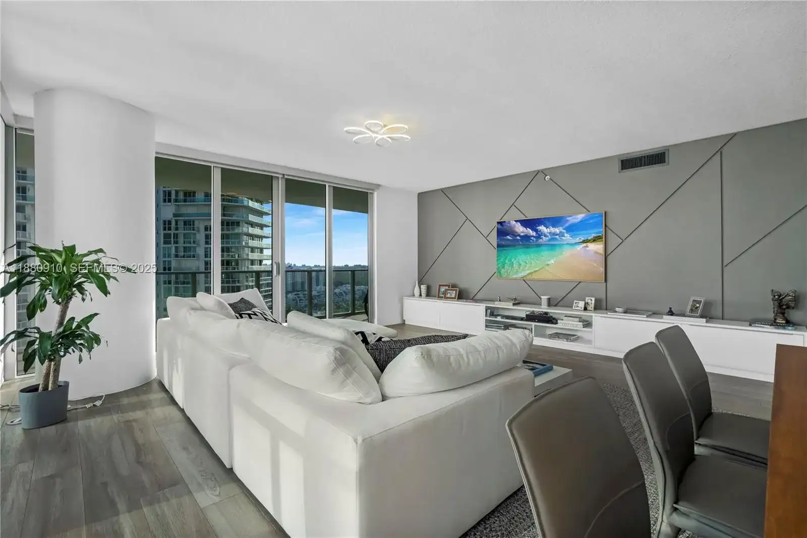 300 Sunny Isles Blvd # 1802, Sunny Isles Beach FL 33160 photo 5