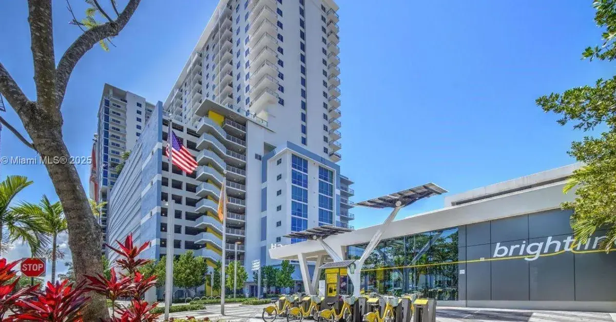 591 Evernia Sreet # A6, West Palm Beach FL 33401