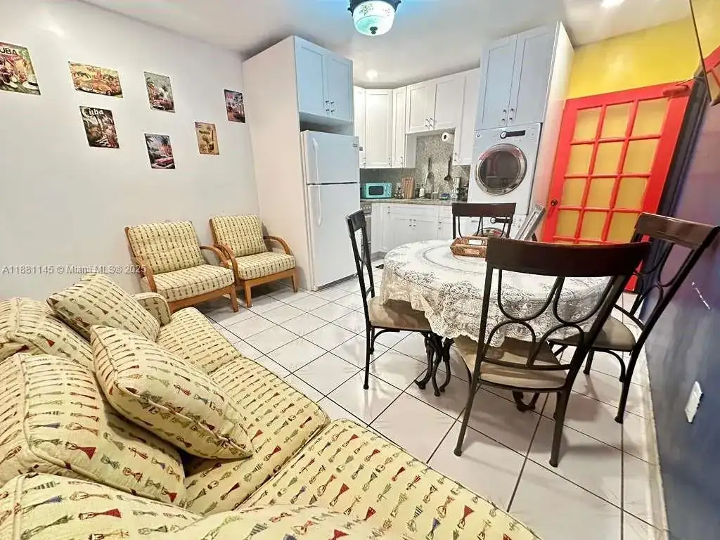 935 SW 11th Ave, Miami FL 33130 photo 5