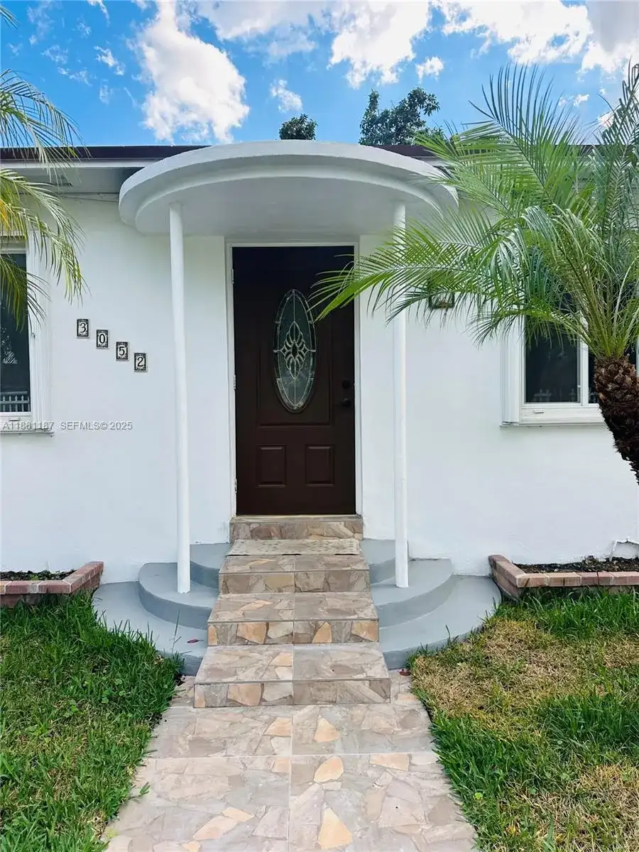 3052 SW 6th St, Miami FL 33135 photo 2