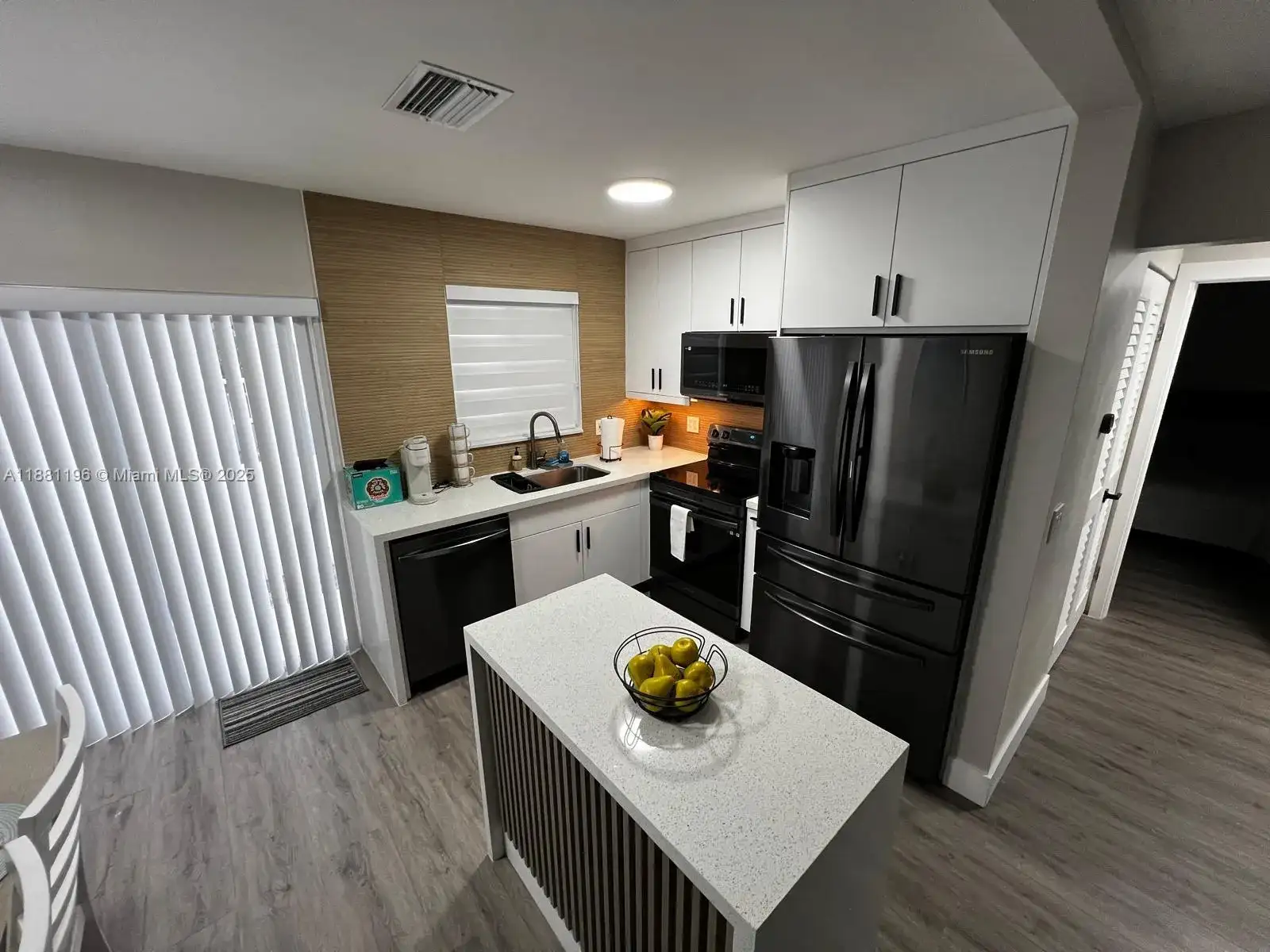 222 SW 8th St # A, Dania Beach FL 33004 photo 4