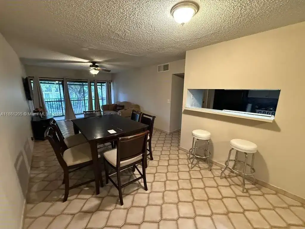 5915 Washington St # 116, Hollywood FL 33023 photo 5