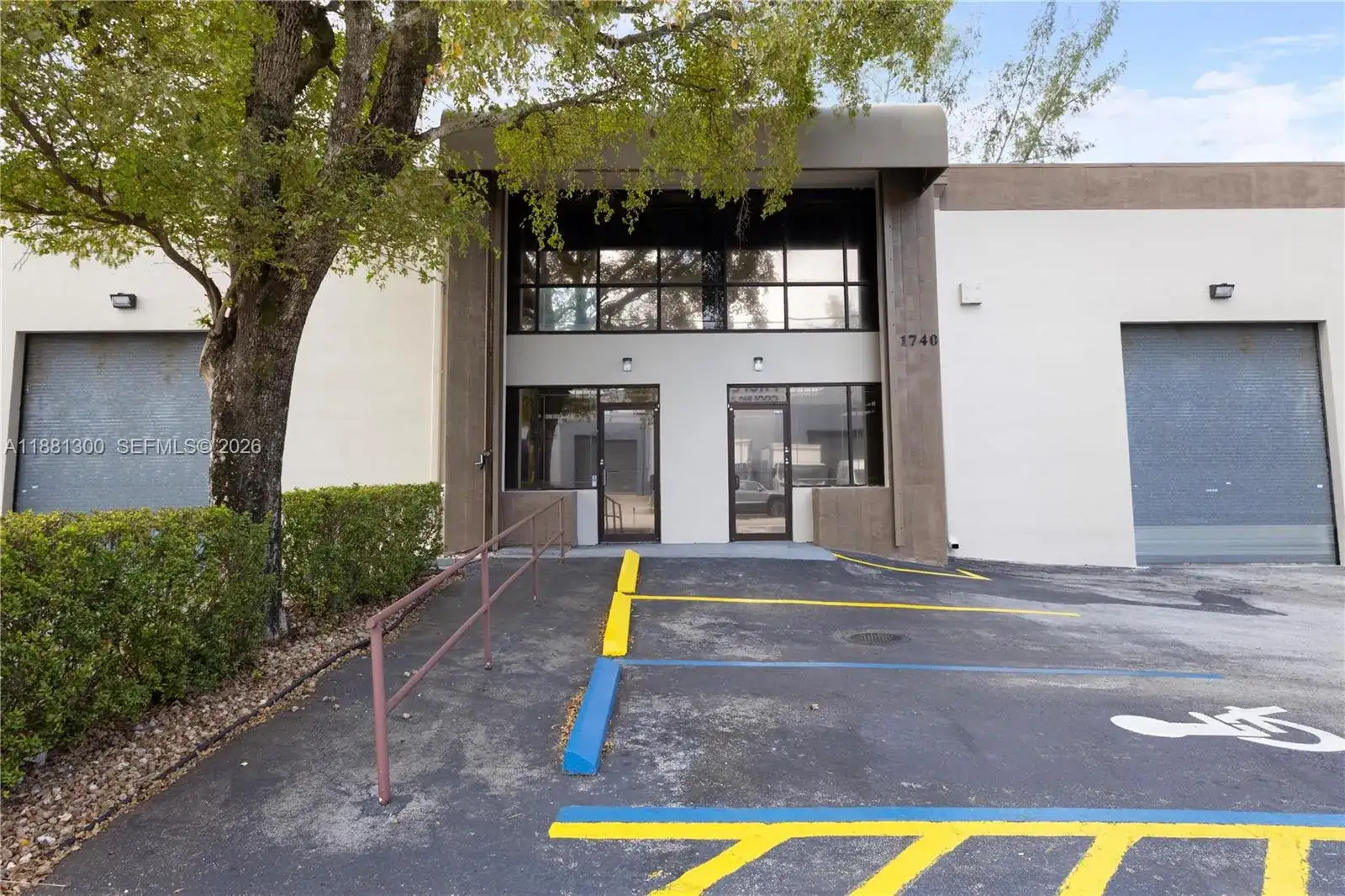 1740 NW 93 AV # 1740, Doral FL 33172 photo 2