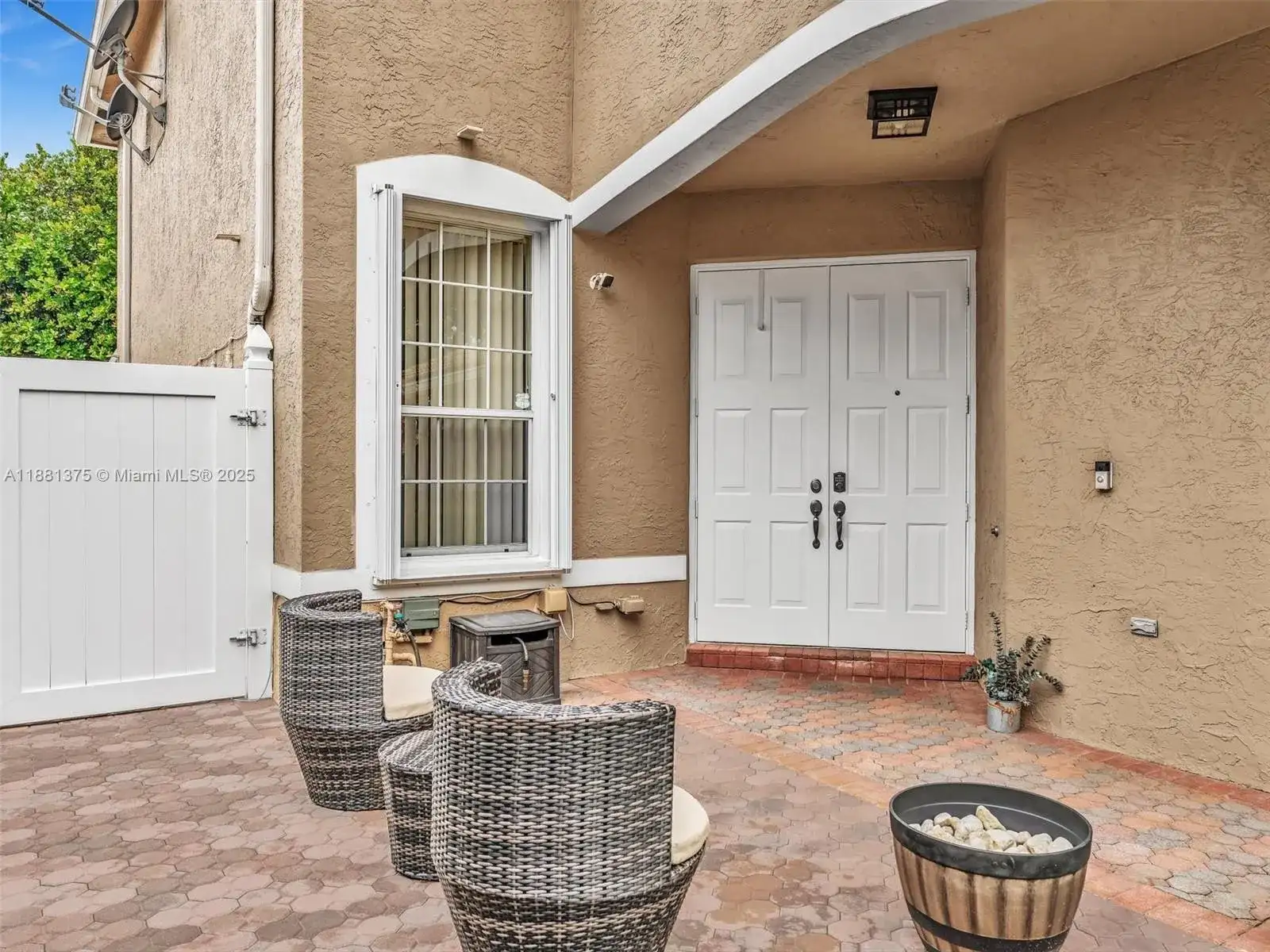 1892 SW 148th Way, Miramar FL 33027 photo 3