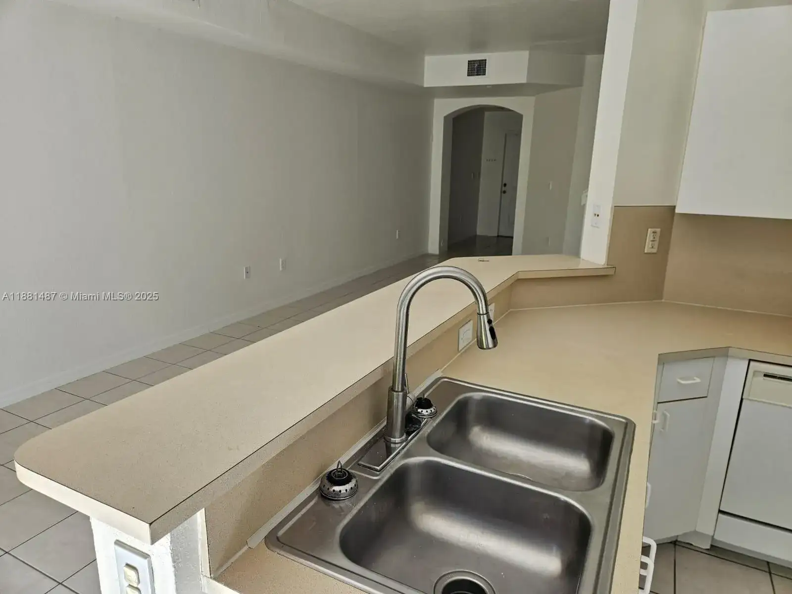 8846 W Flagler St # 2, Miami FL 33174 photo 2