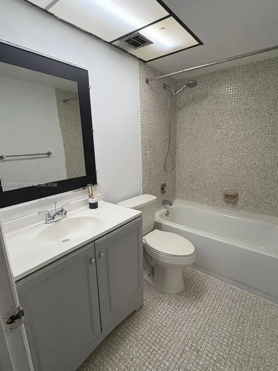 3001 NW 48th Ave # 440, Lauderdale Lakes FL 33313 photo 4