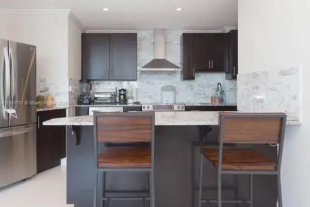 300 S Pointe Dr # 706, Miami Beach FL 33139 photo 3