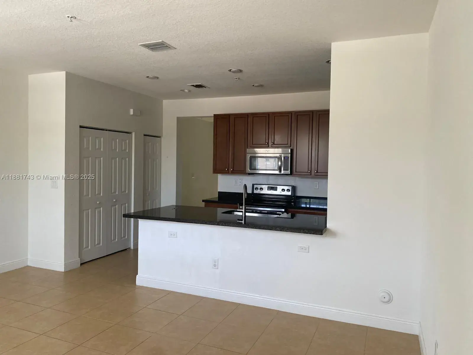 948 SW 147th Ave # 2612, Pembroke Pines FL 33027
