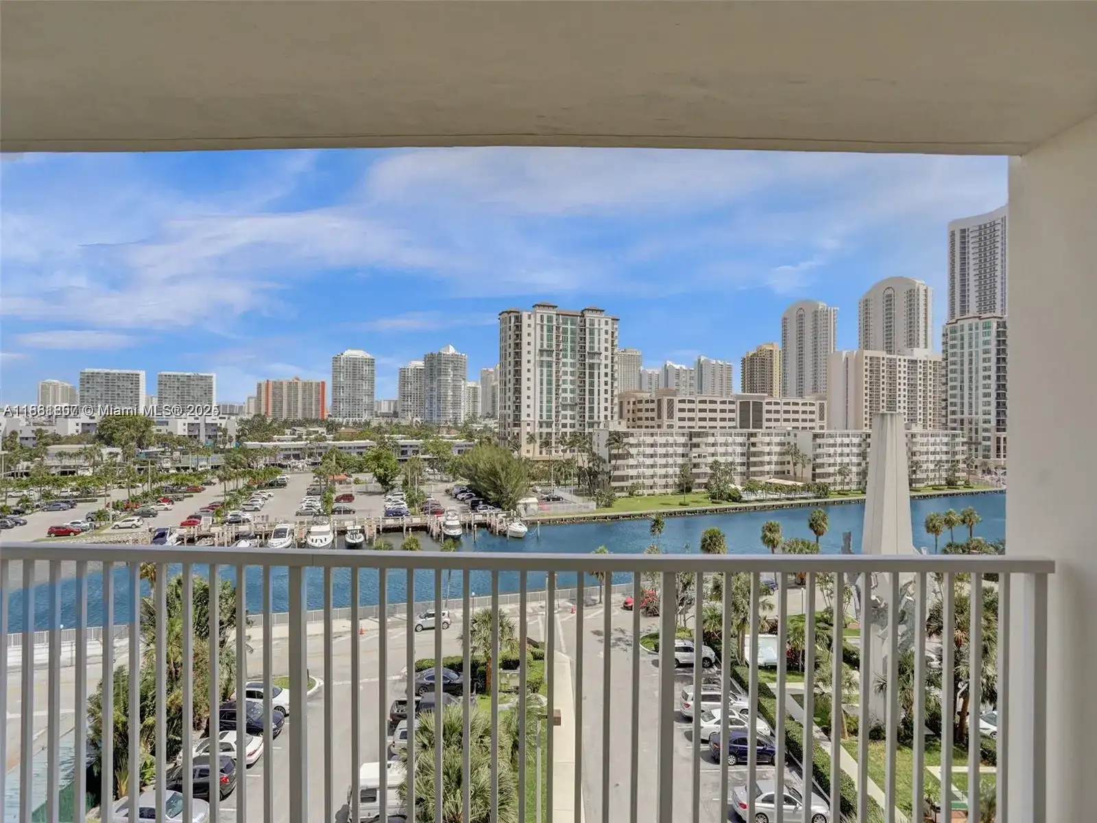 300 Bayview Dr # 1711, Sunny Isles Beach FL 33160 photo 5