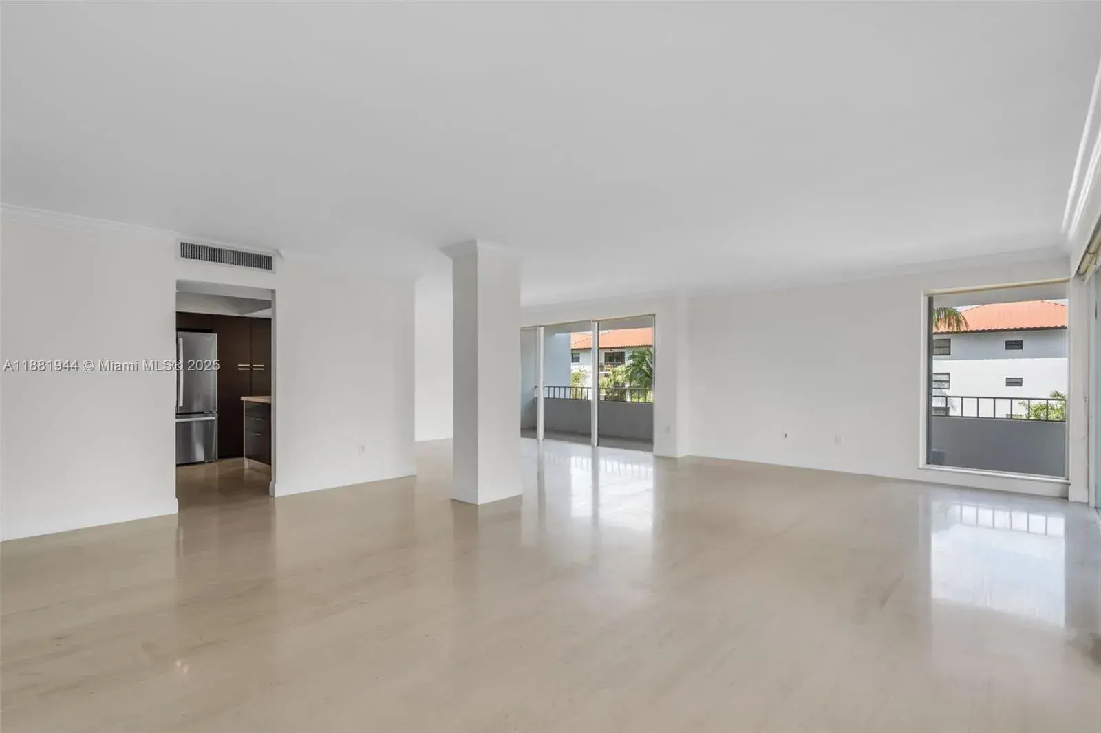 155 Ocean Lane Dr # 300, Key Biscayne FL 33149