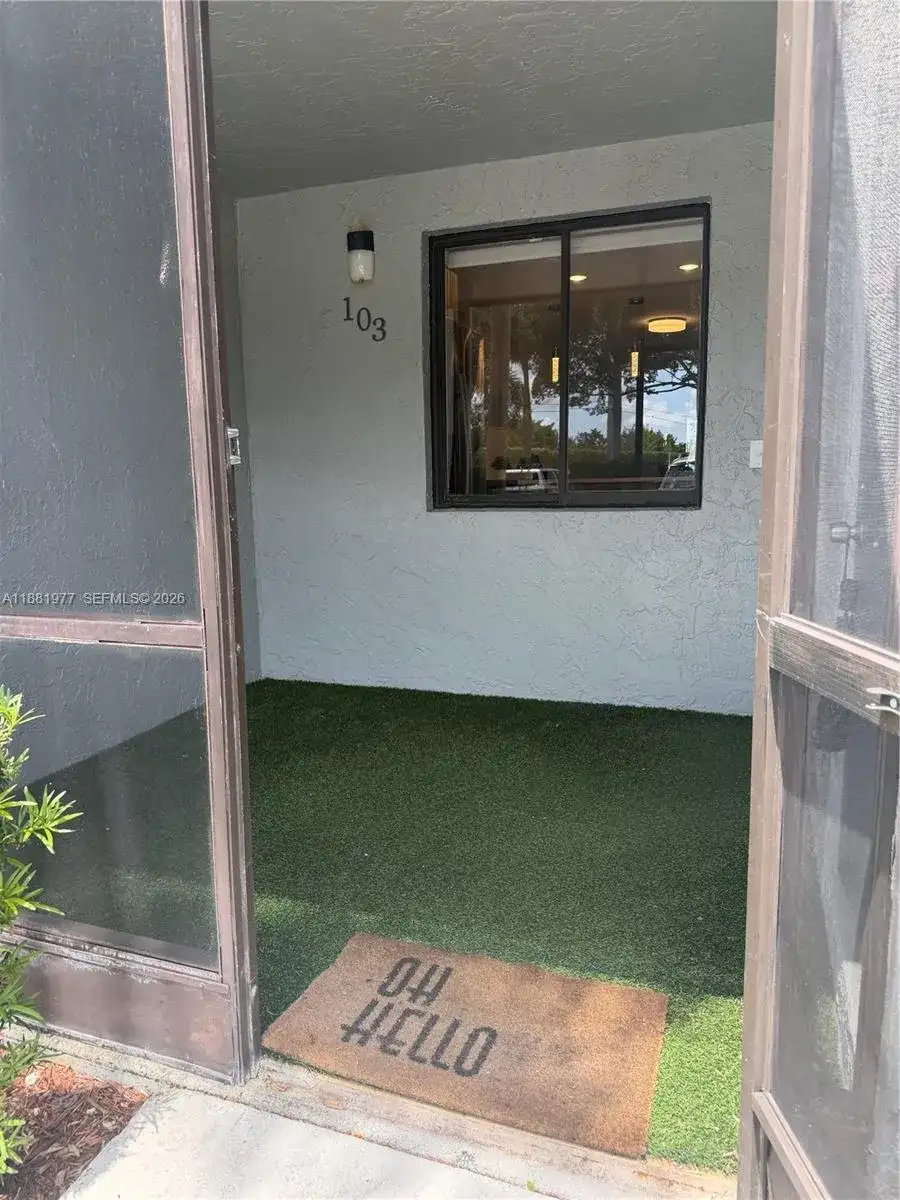 16531 Blatt Blvd # 103, Weston FL 33326 photo 3
