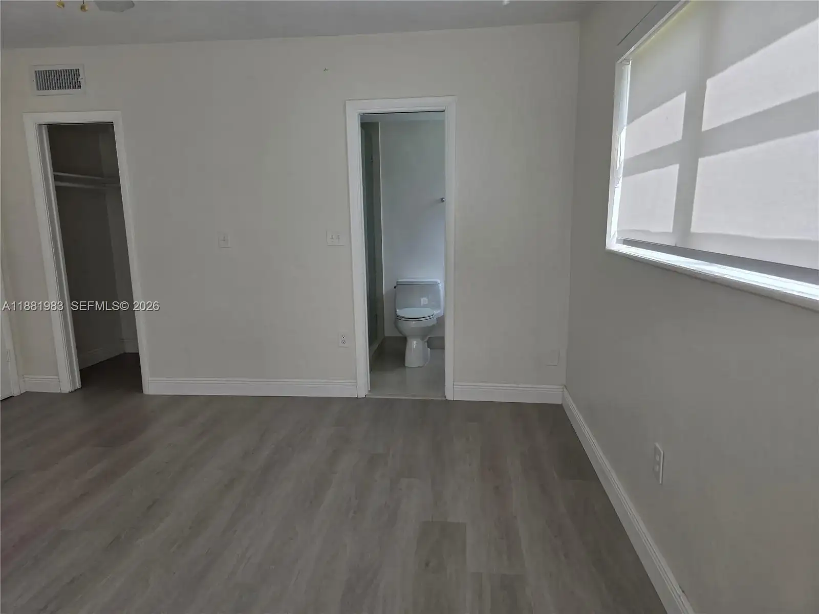 18720 NE 18th Ave # 116, Miami FL 33179 photo 3