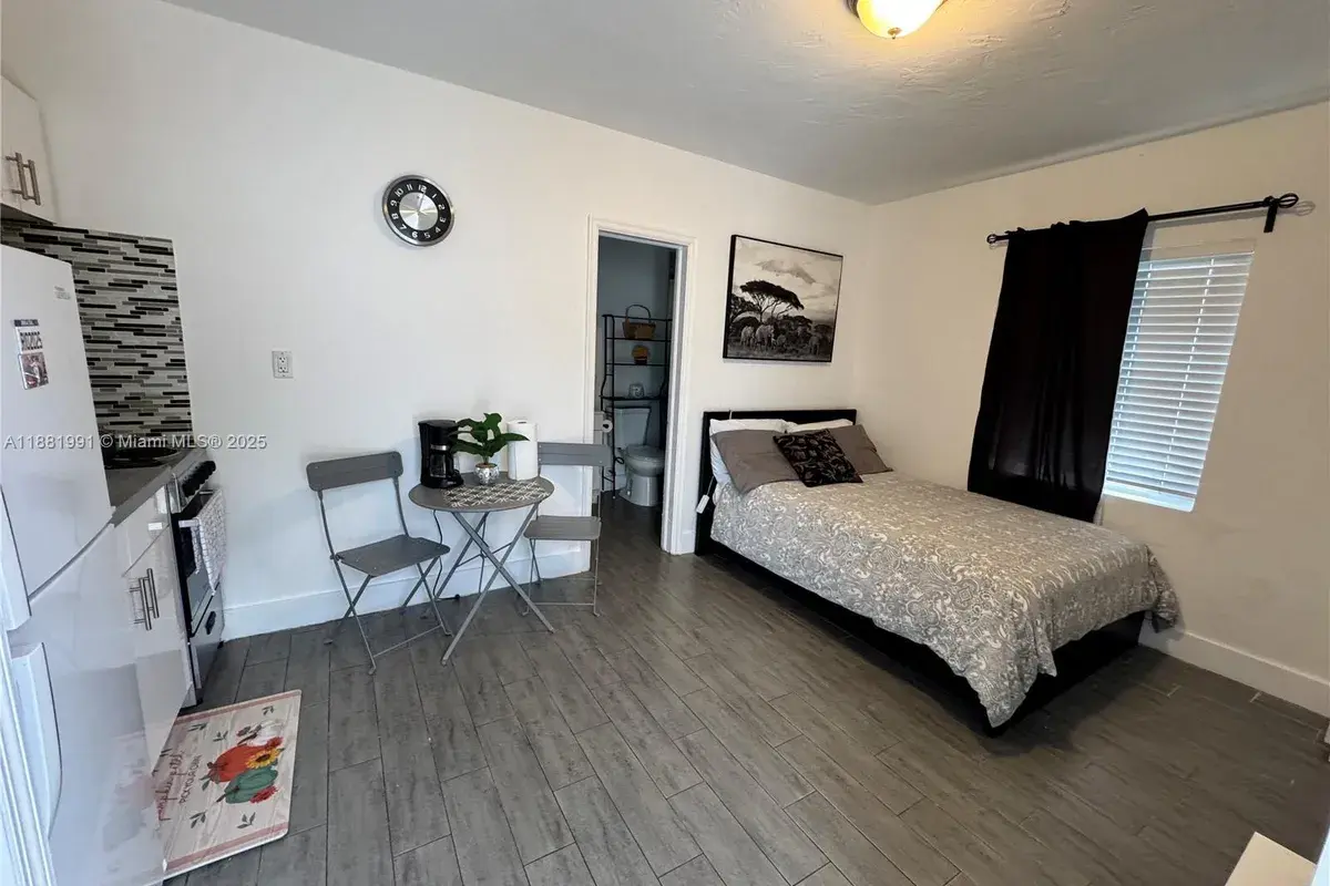 2305 Monroe St # 1, Hollywood FL 33020