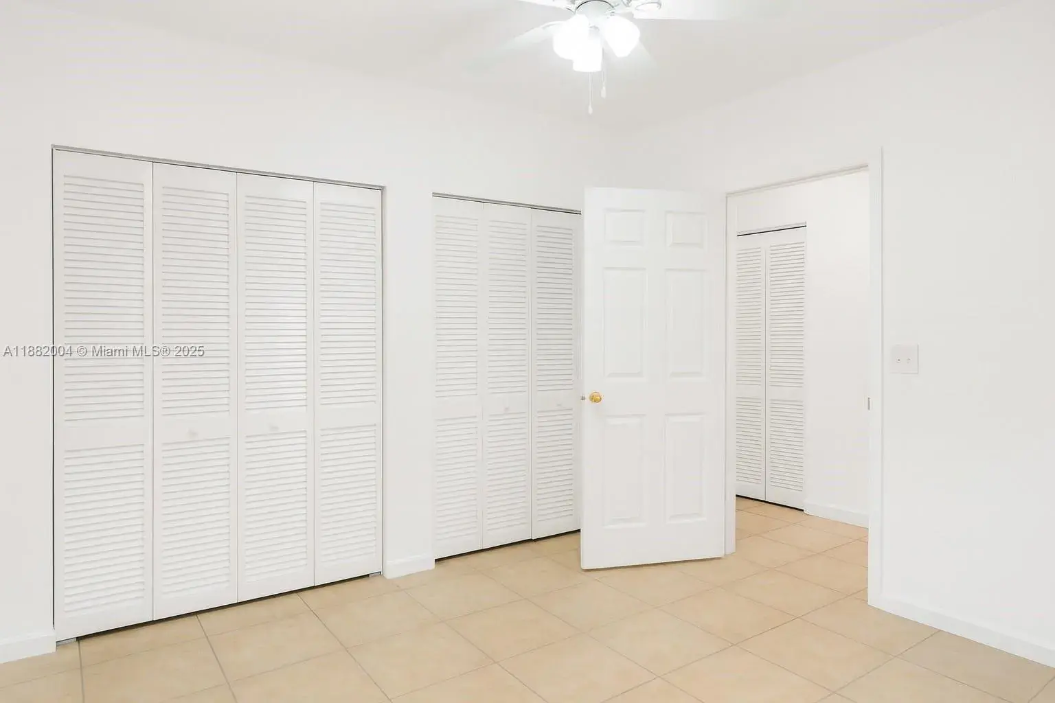 2516 Lincoln St, Hollywood FL 33020
