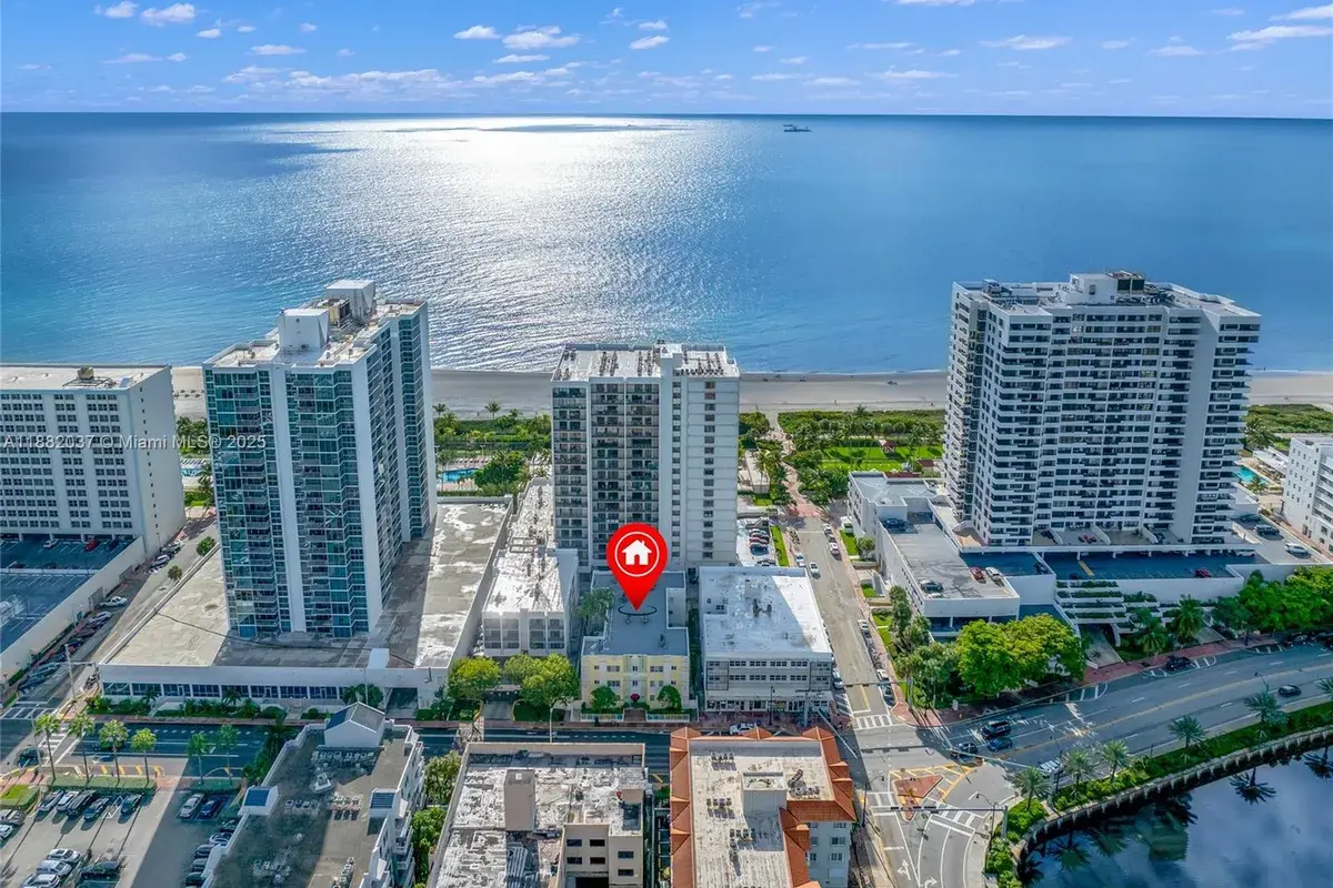 2615 Collins Ave # 21, Miami Beach FL 33140