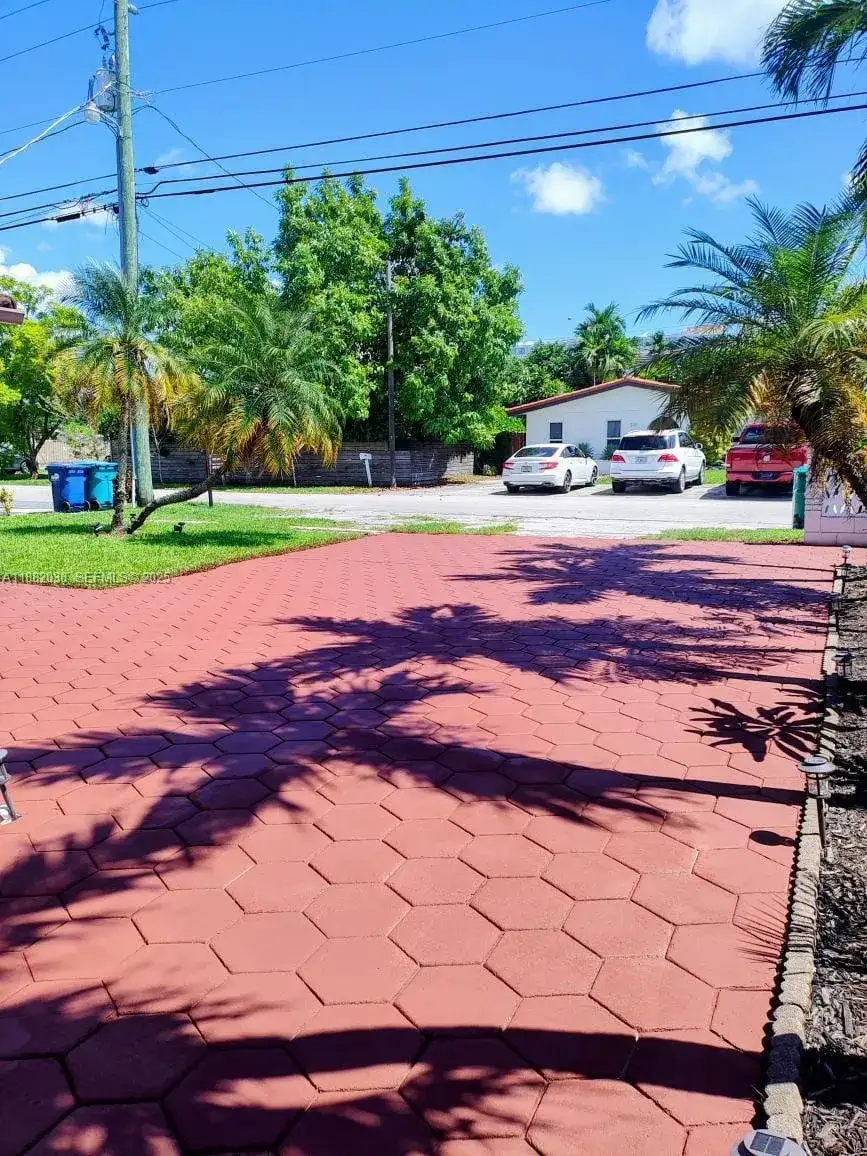 3124 SW 63rd Ave, Miami FL 33155 photo 2