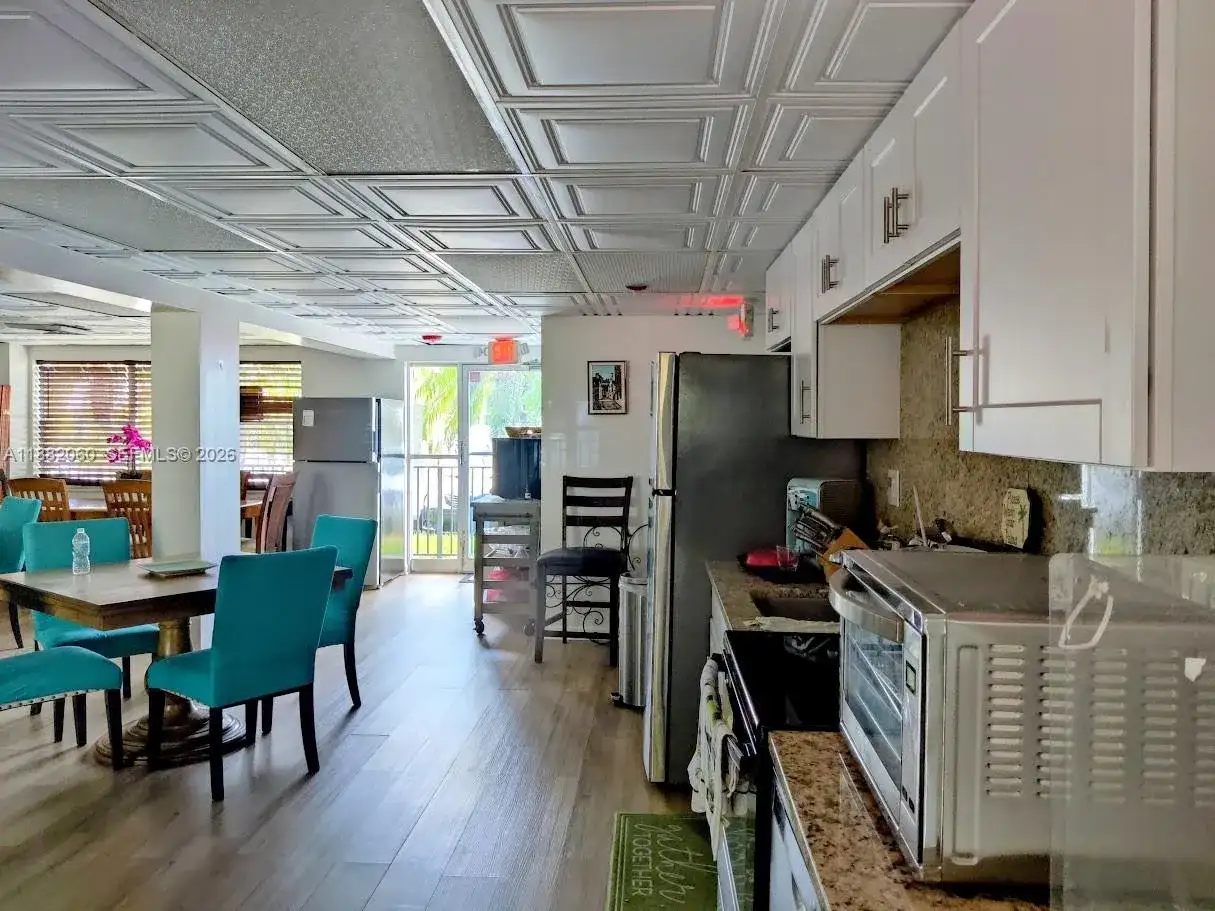 4117 Bougainvilla Dr # 315, Lauderdale By The Sea FL 33308 photo 4