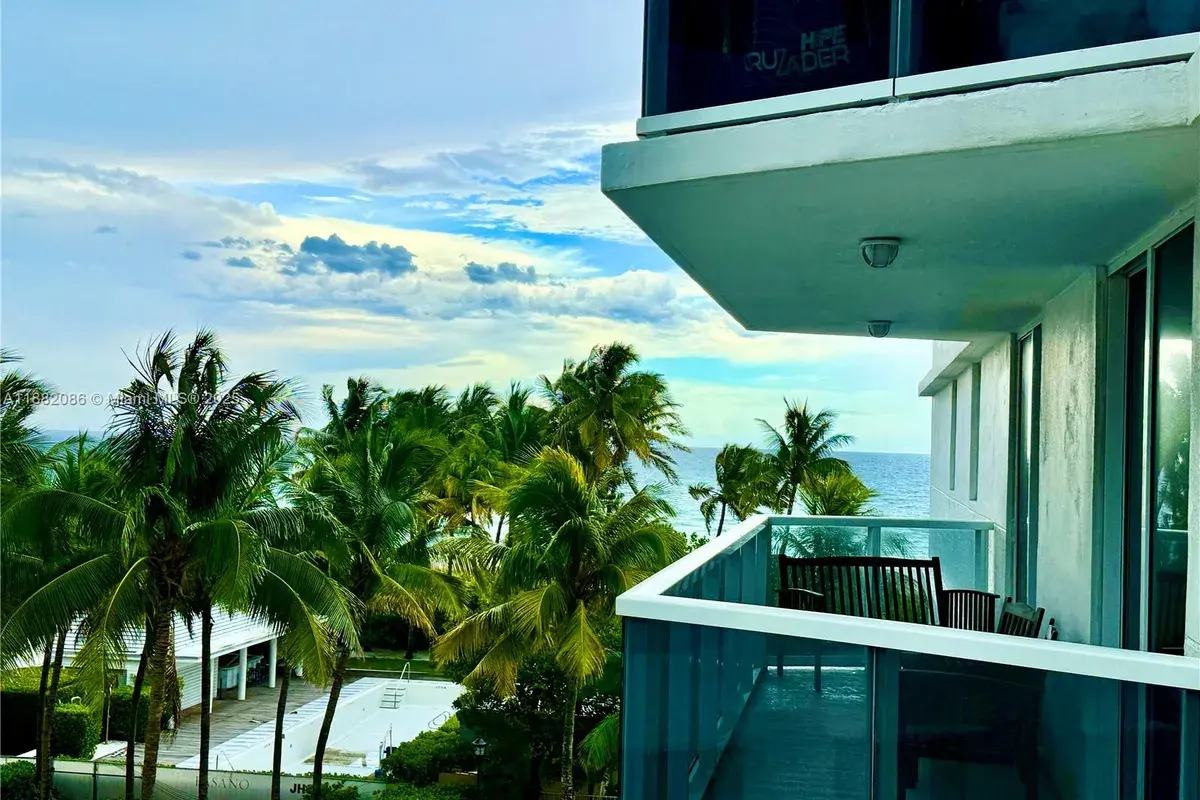 2401 Collins Ave # 611, Miami Beach FL 33140