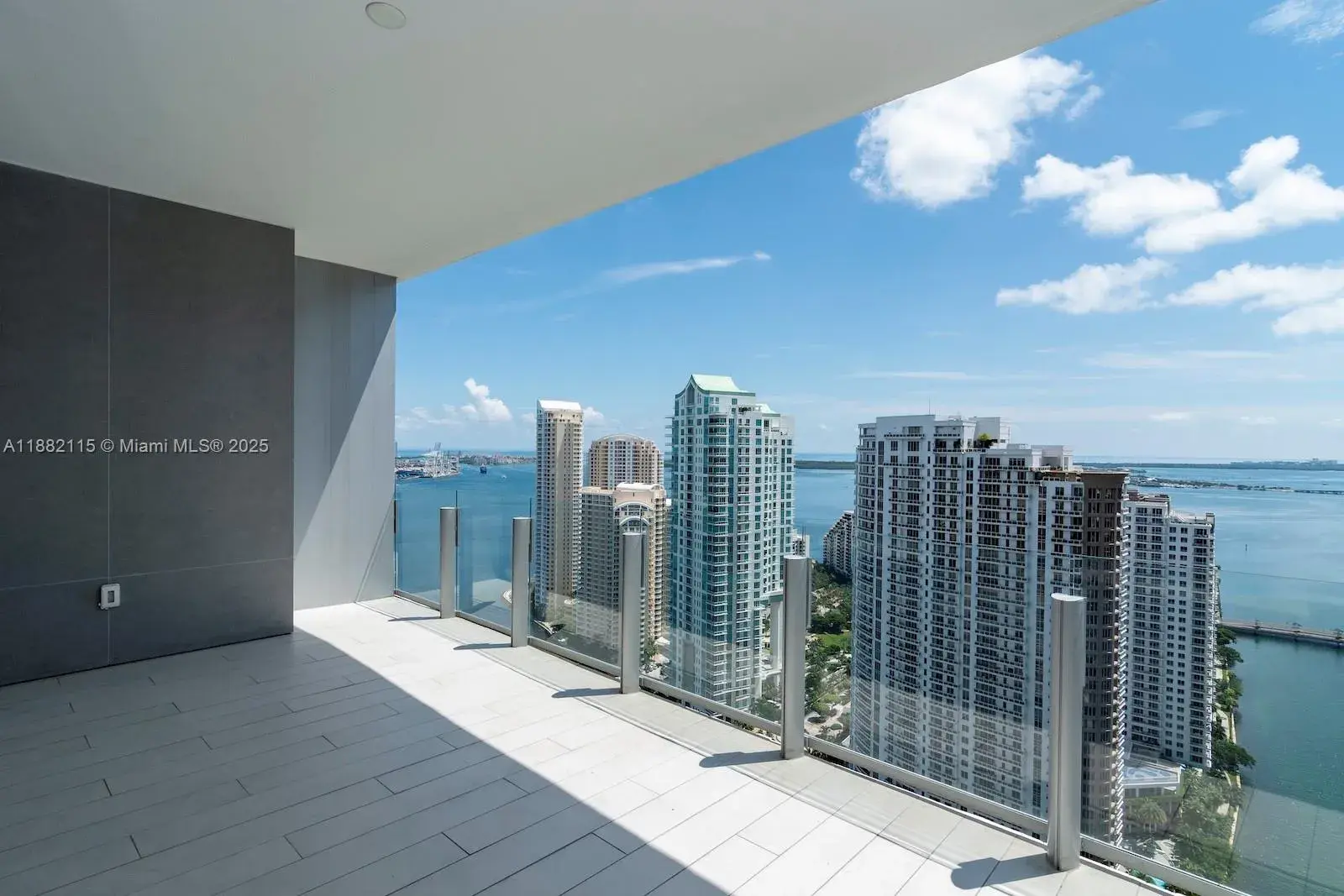 300 Biscayne Blvd Way # 3503, Miami FL 33131