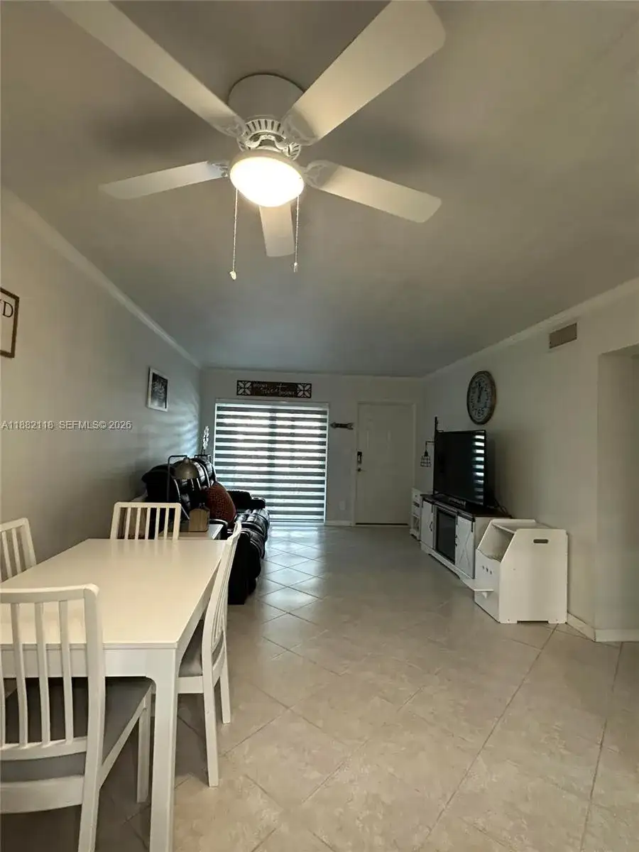 5387 SW 40th Ave # 103, Dania Beach FL 33314 photo 2
