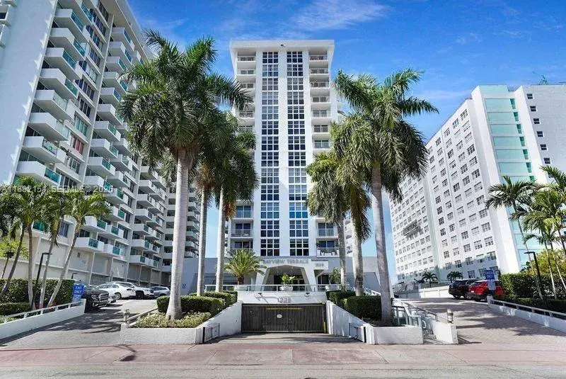 1228 West Ave # 607, Miami Beach FL 33139
